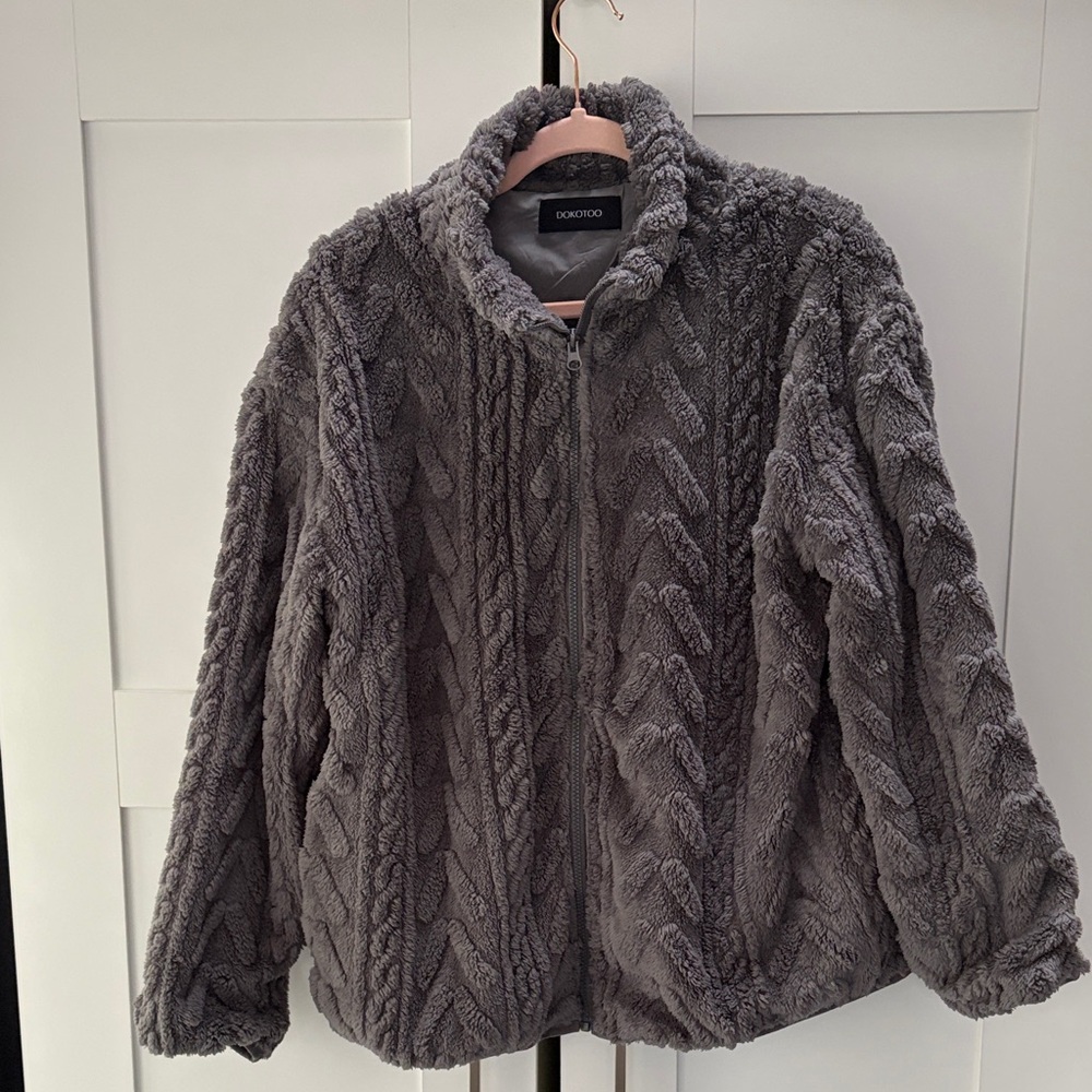 Women Gray Faux Fur Jacket